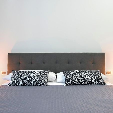 로마 Appia Luxe - A Poche Fermate Del Centro 아파트 외부 사진